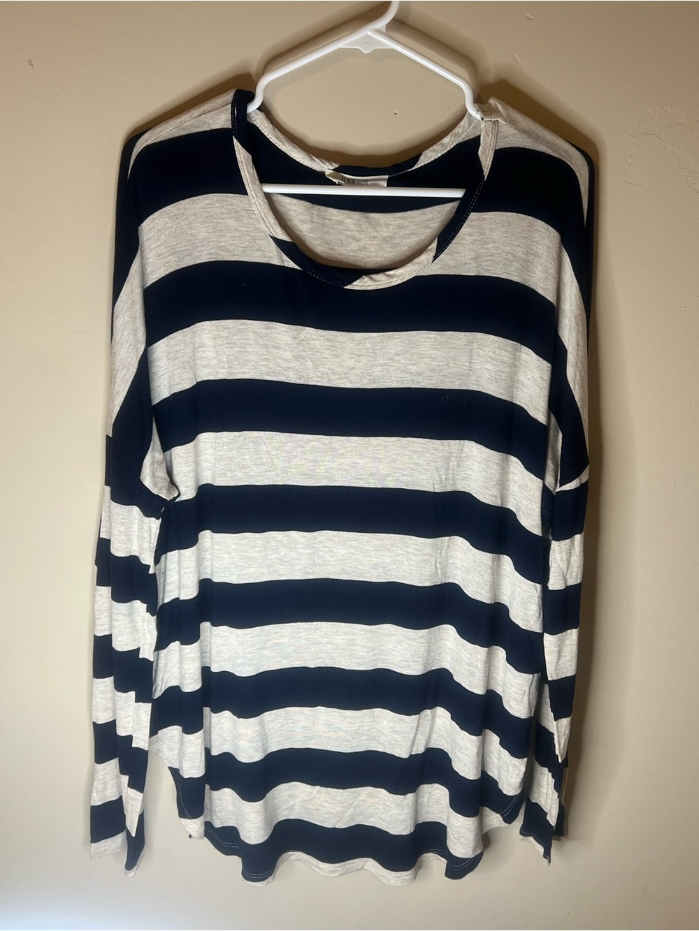 Peach Love California- Striped Navy and White Long Sleeve Women's Top